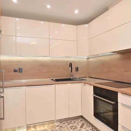 Lejlighed 2bd Comfort First Floor Burgas City